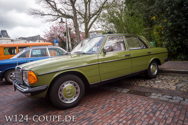 Oldtimertreffen Jever Kiewittmarkt 2014 - 049 - W124-Coupe.de